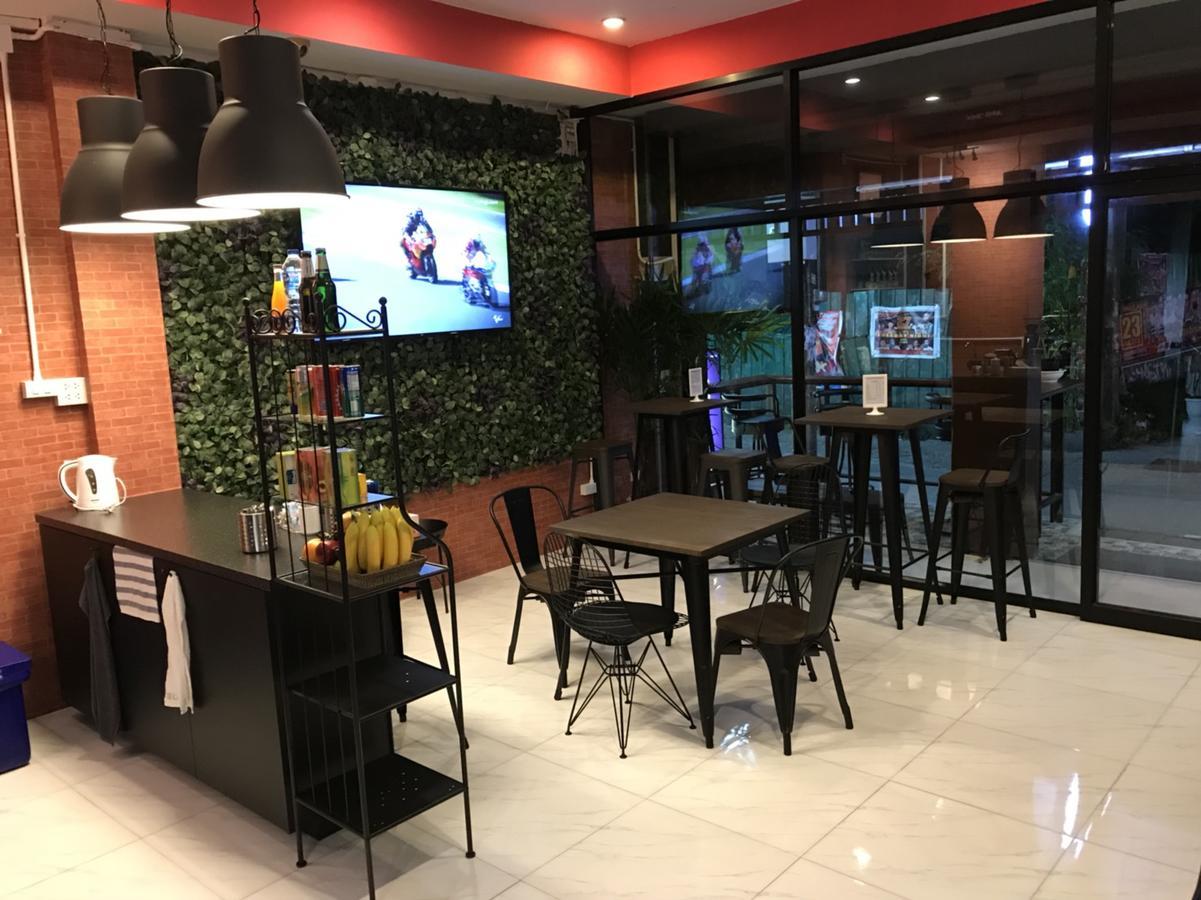 Ferb Guest House Patong Екстериор снимка