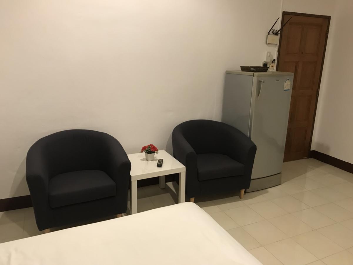 Ferb Guest House Patong Екстериор снимка