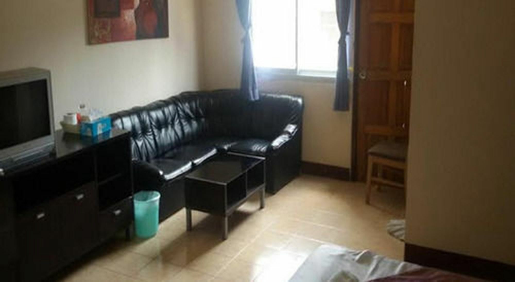 Ferb Guest House Patong Екстериор снимка